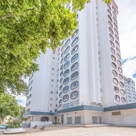Guestready - Amazing 1bdr Near The Beach Costa de Caparica